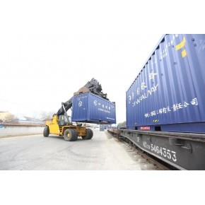 江苏盐城至立陶宛国际汽运运输与出口货运代理服务全览